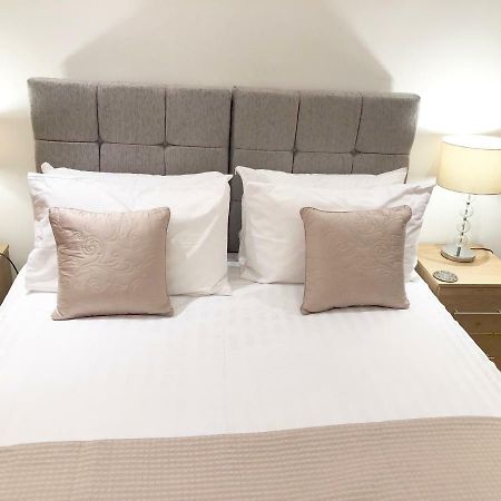 City Centre Apartment Inverness Bagian luar foto