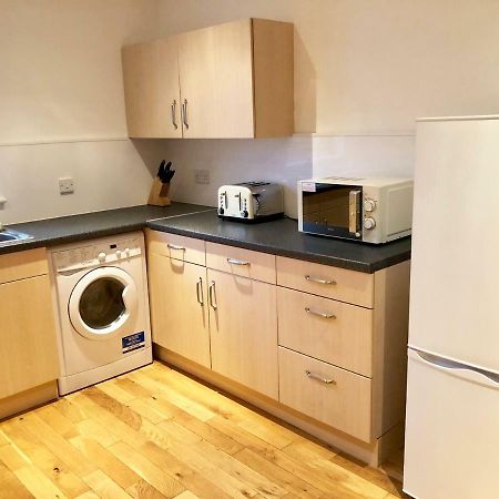 City Centre Apartment Inverness Bagian luar foto