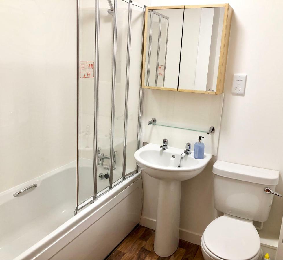 City Centre Apartment Inverness Bagian luar foto